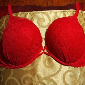 Victoria's Secret Red Lace 38D Bra